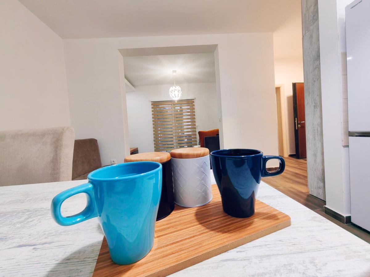 Mialex Apartments Dobra Voda Eksteriør bilde